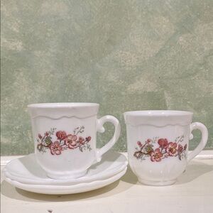 Florentine by Arcopal, 2 vintage tea/coffee cups and saucers